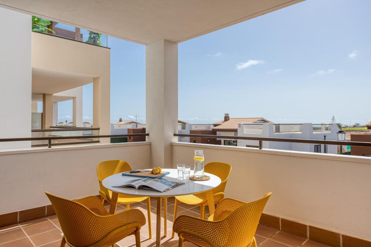 Homeforguest Apartamento En Residencia De Lujo Con Terraza Y Piscina La Guirra Exteriör bild