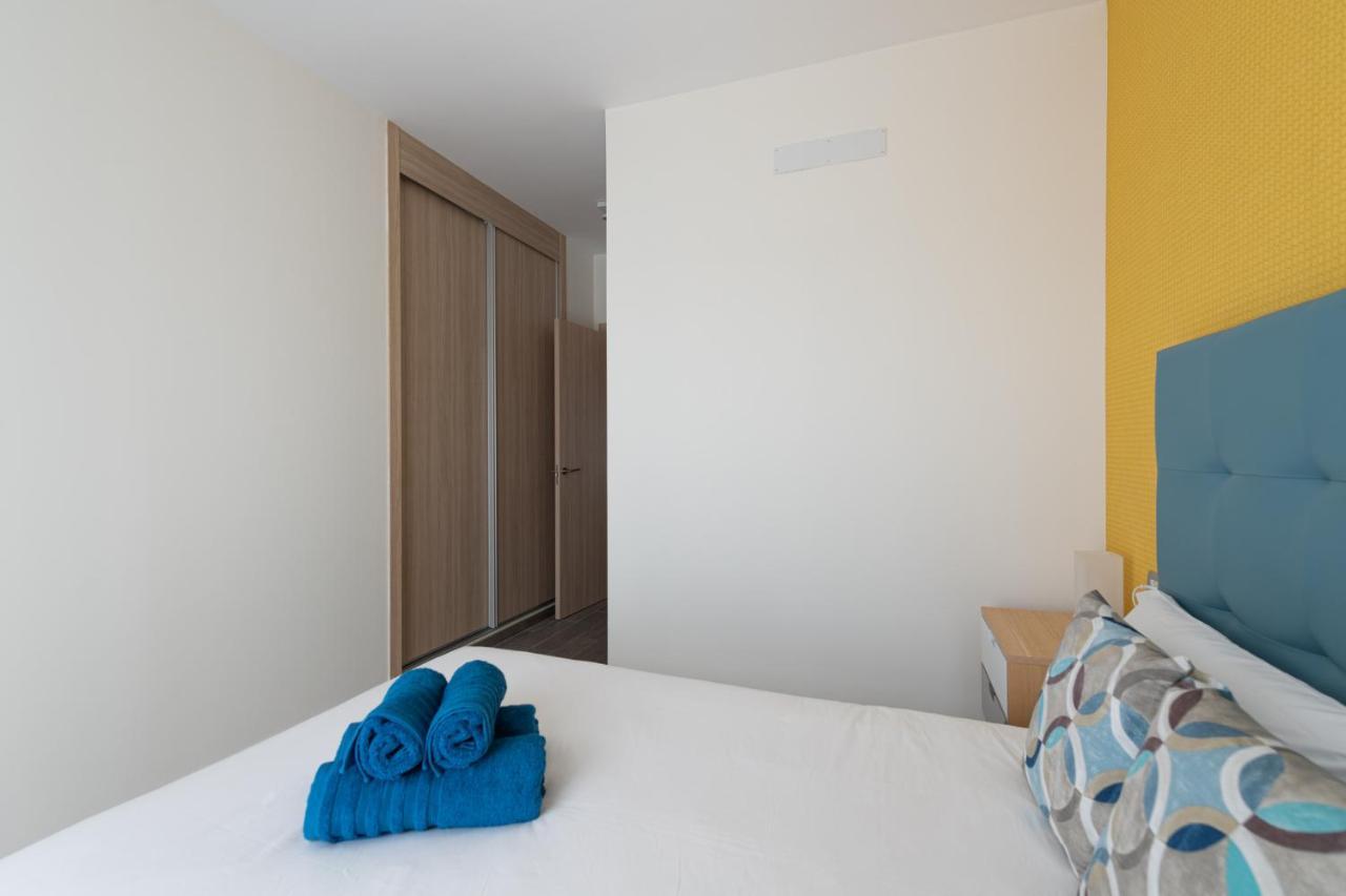 Homeforguest Apartamento En Residencia De Lujo Con Terraza Y Piscina La Guirra Exteriör bild
