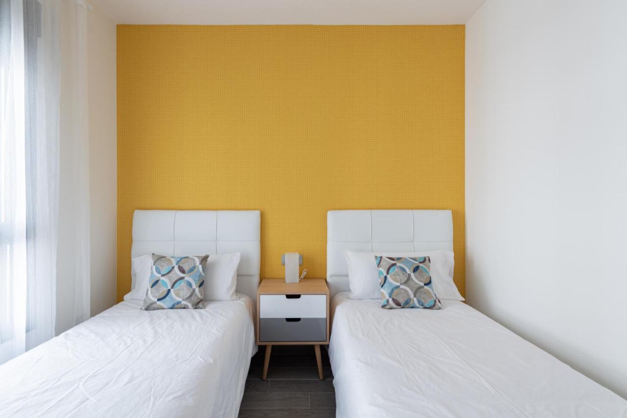 Homeforguest Apartamento En Residencia De Lujo Con Terraza Y Piscina La Guirra Exteriör bild