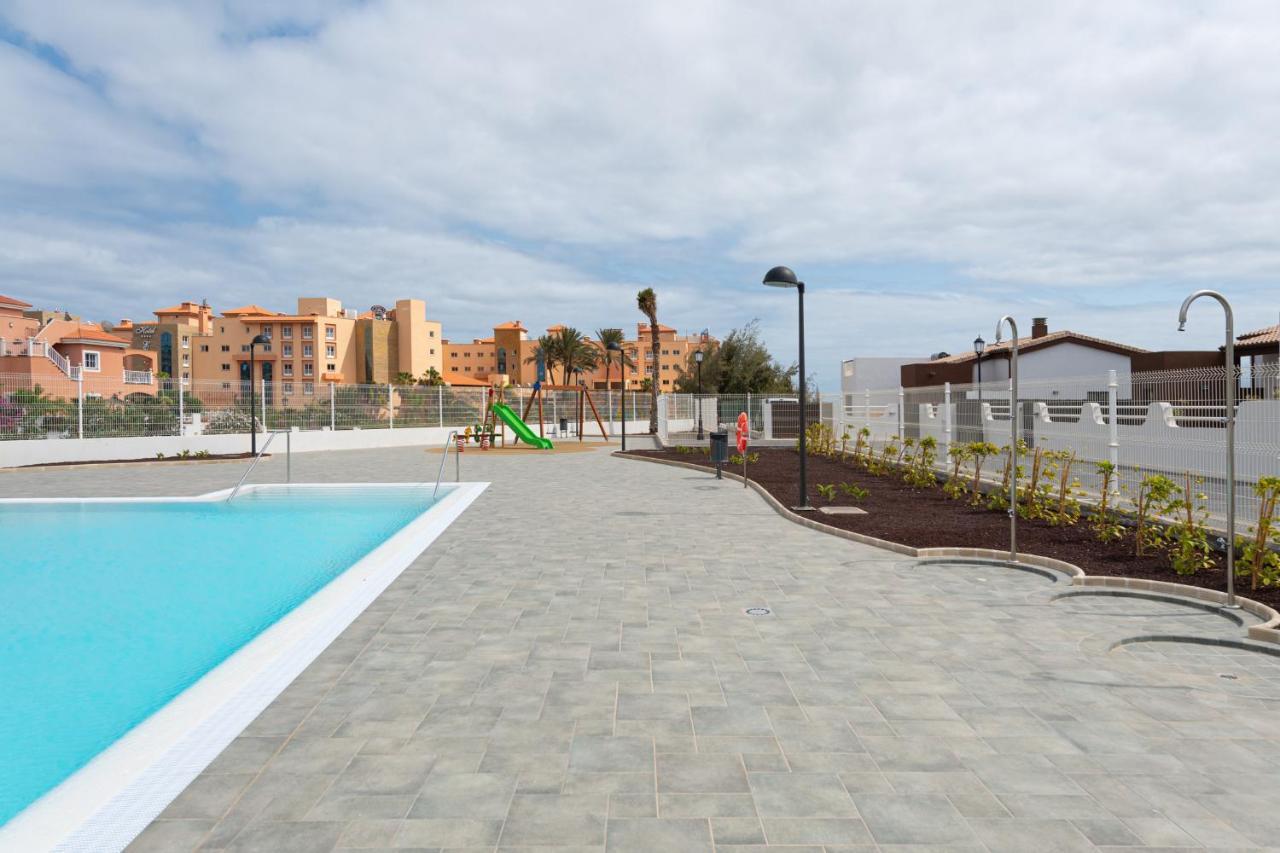 Homeforguest Apartamento En Residencia De Lujo Con Terraza Y Piscina La Guirra Exteriör bild