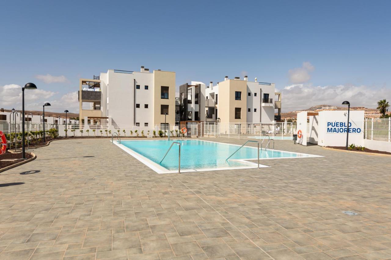 Homeforguest Apartamento En Residencia De Lujo Con Terraza Y Piscina La Guirra Exteriör bild