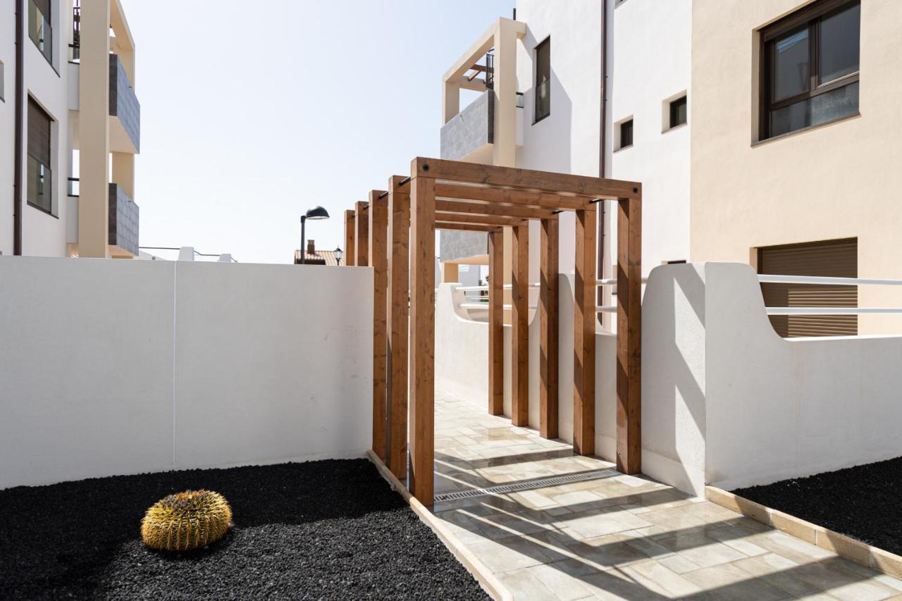 Homeforguest Apartamento En Residencia De Lujo Con Terraza Y Piscina La Guirra Exteriör bild