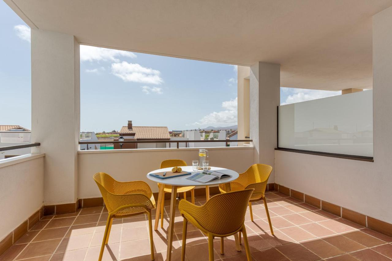 Homeforguest Apartamento En Residencia De Lujo Con Terraza Y Piscina La Guirra Exteriör bild